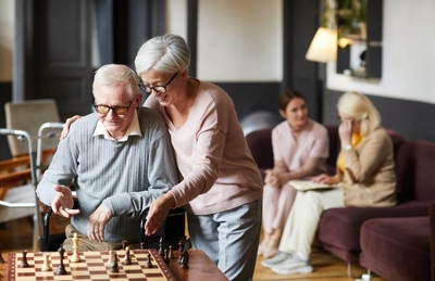 Doble Máster en Rehabilitación Neuropsicológica y Estimulación Cognitiva en Tercera Edad, y Dirección de Residencias Geriátricas